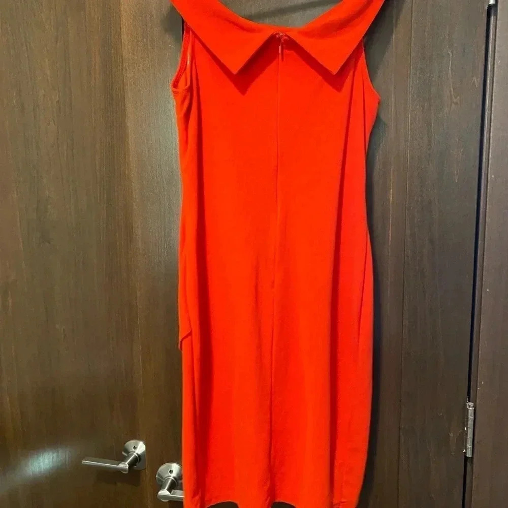 Red Hot Bodycon Dress.  Size L.  NWOT.  Lined. - Picture 6 of 6